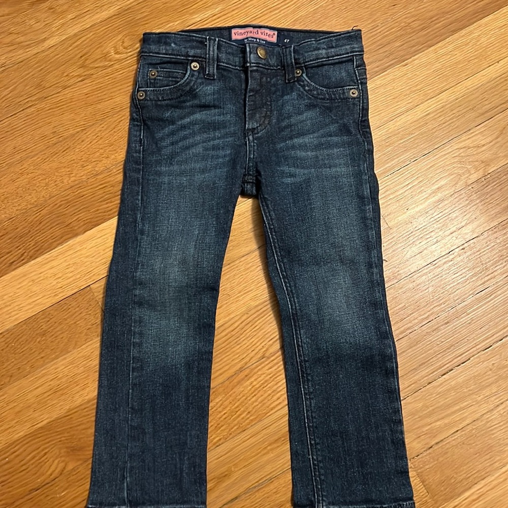 Vineyard vines, girls jeans